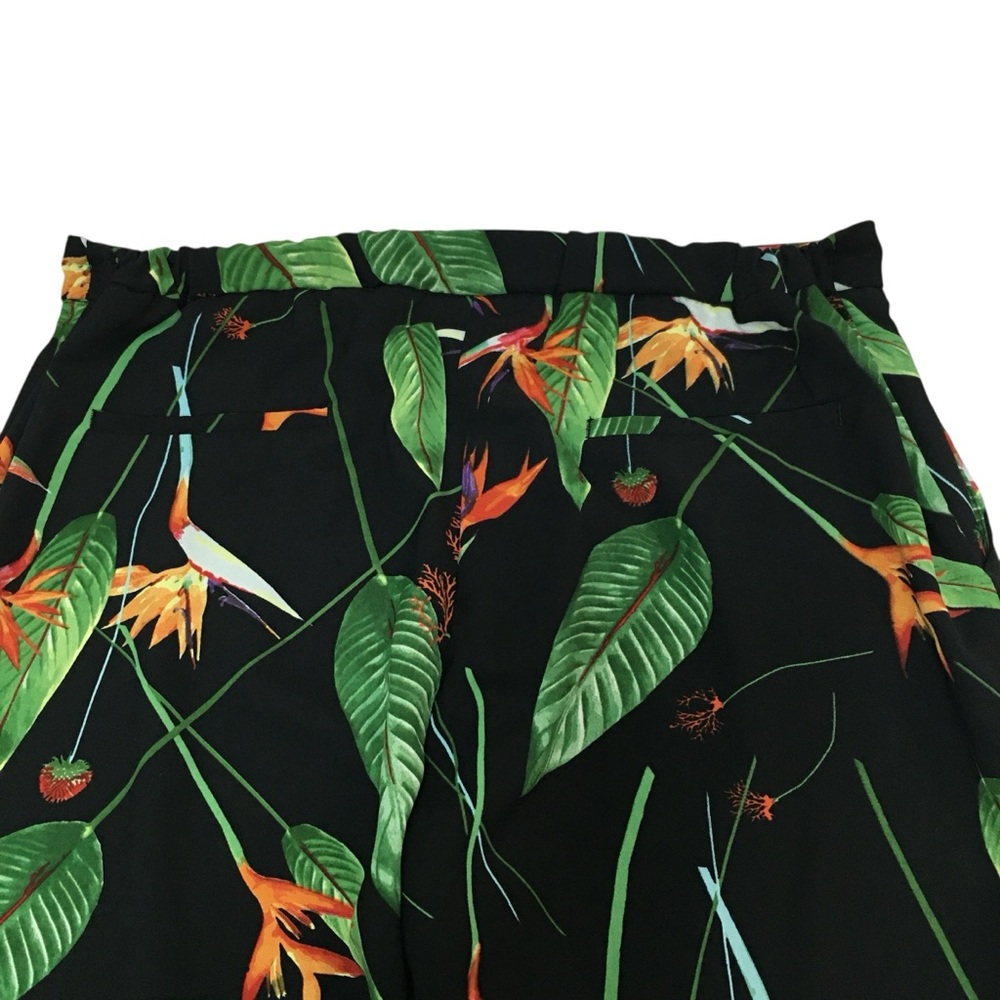 Cynthia Rowley (31x25) Tropical Print Cropped Pants - Women’s 10 - Picture 8 of 12